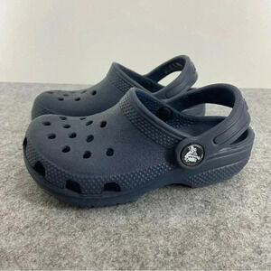 CROCS Classic Clog in Navy Blue Child Size 9